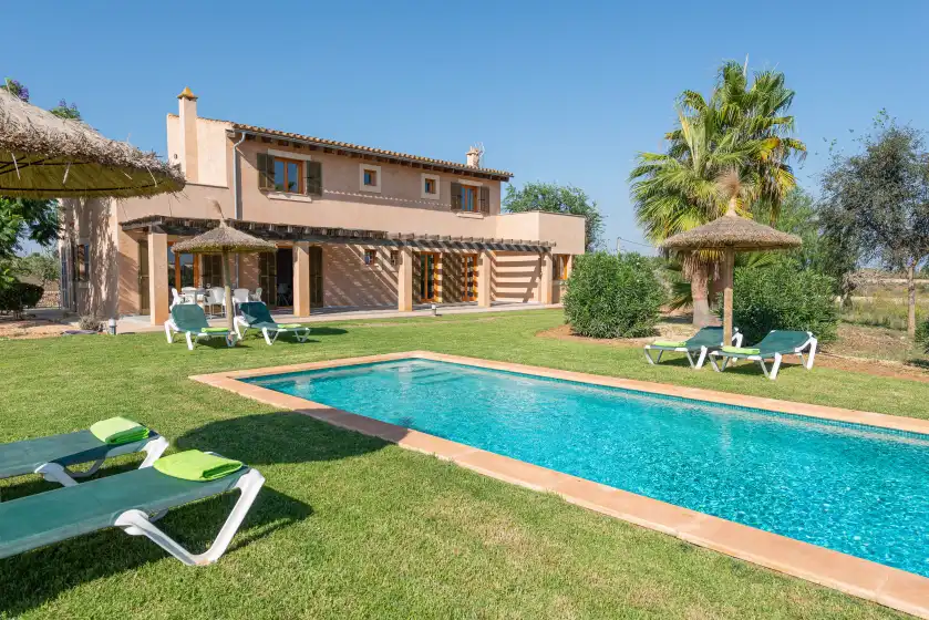 Alquiler vacacional en Es regalo (pérgola)