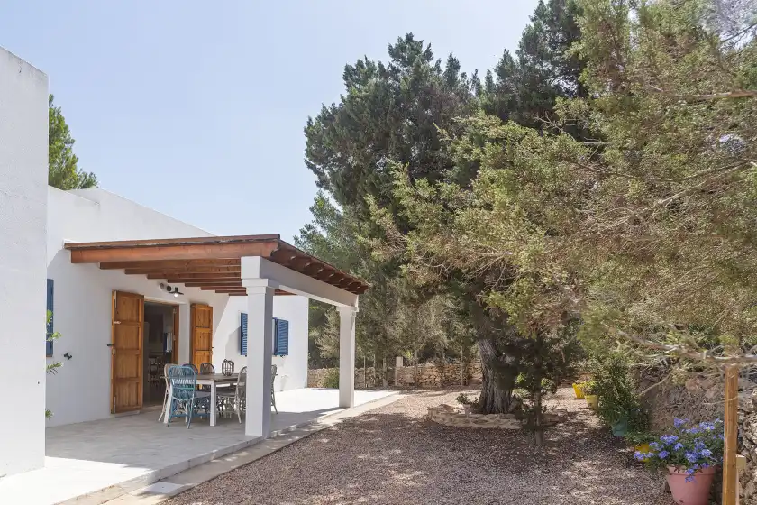 Holiday rentals in Es lliri blanc, Venda des Cap de Barbaria