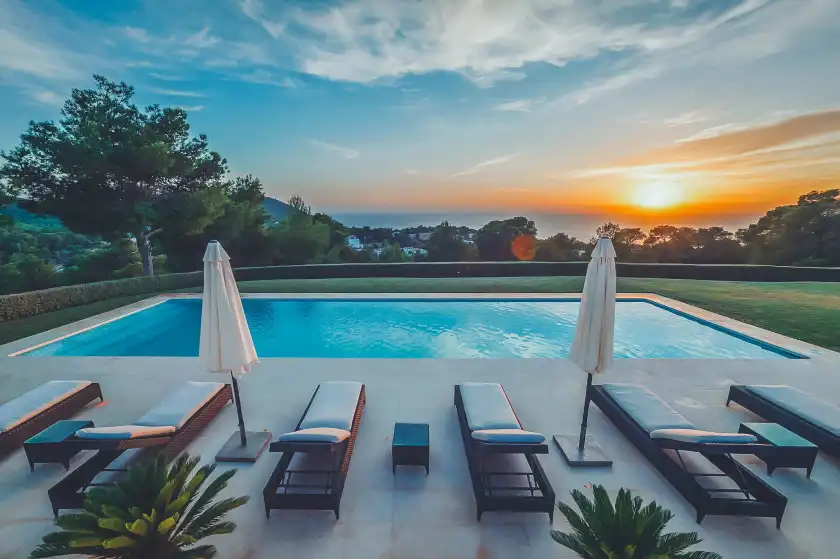 Holiday rentals in Villa katherine, Sant Josep de sa Talaia