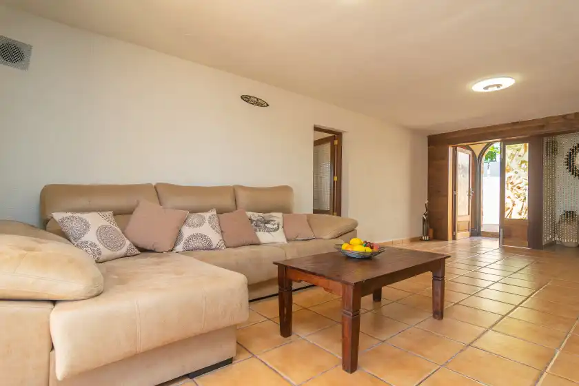 Holiday rentals in Finca castillo, Manacor
