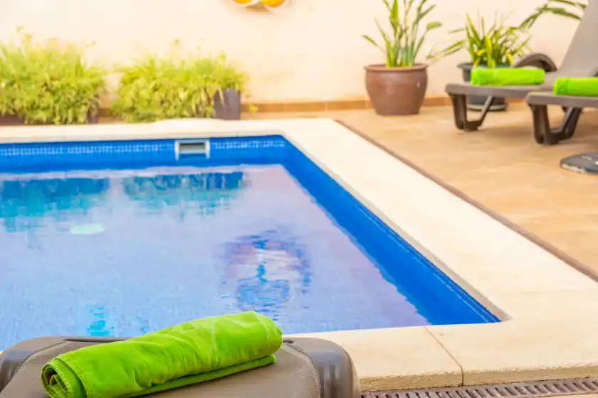 Holiday rentals in Villa placeta, Sa Pobla