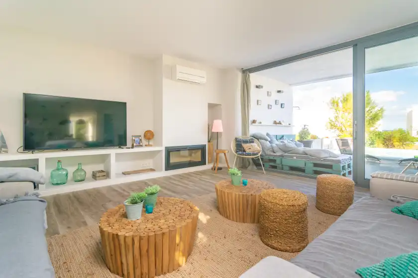 Holiday rentals in Casa del mar, Son Serra de Marina