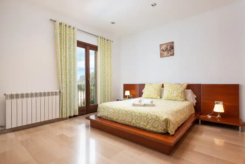 Holiday rentals in Can joan (maria), Maria de la Salut