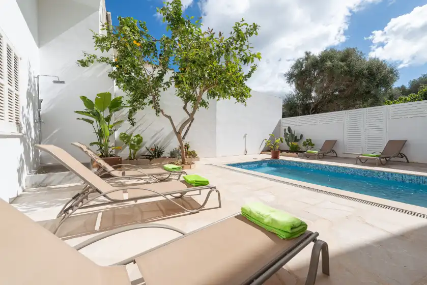 Holiday rentals in Can joan (maria), Maria de la Salut