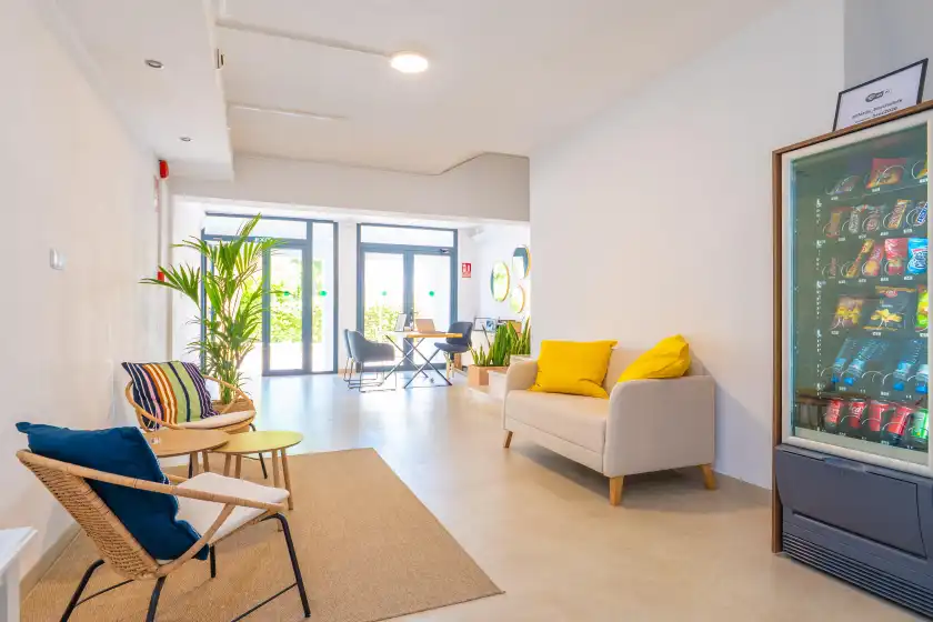 Holiday rentals in Hotel antares, Cala d'Or
