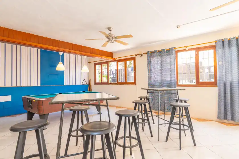 Holiday rentals in Hotel antares, Cala d'Or