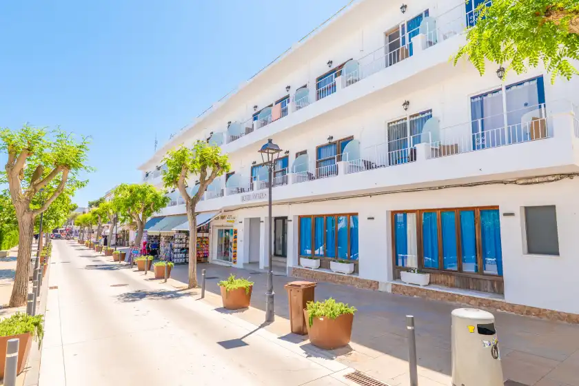 Holiday rentals in Hotel antares, Cala d'Or