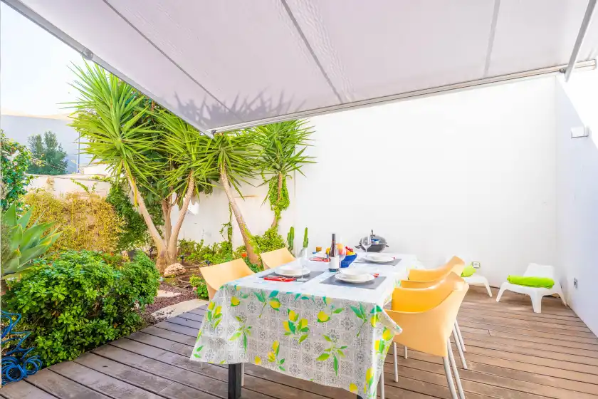 Alquiler vacacional en Villa palmera, Es Molinar