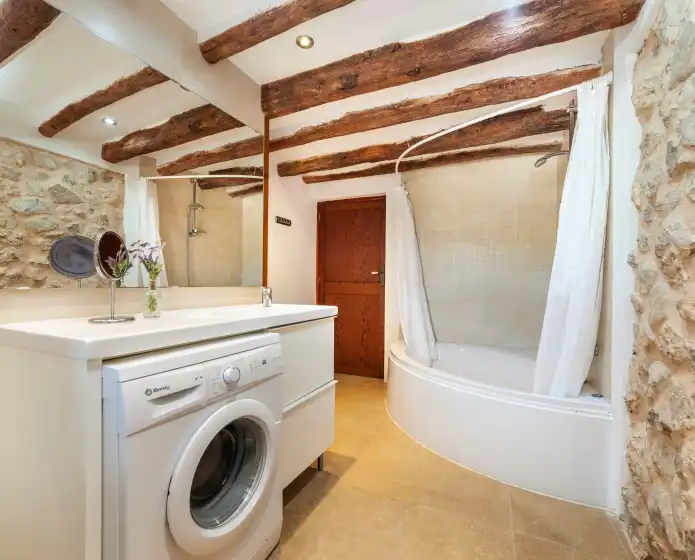 Holiday rentals in Tenja, Sant Llorenç des Cardassar