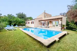Vila garballó - Ferienhaus auf Crestatx