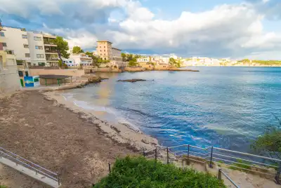 Caló de ses Gerres, Vacalia.com
