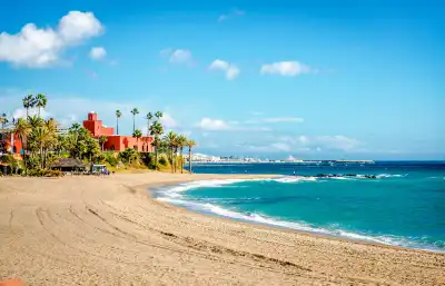 Playa de Bil Bil, Málaga, Vacalia.com