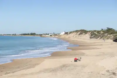 Playa de Punta Candor, Cádiz, Vacalia.com